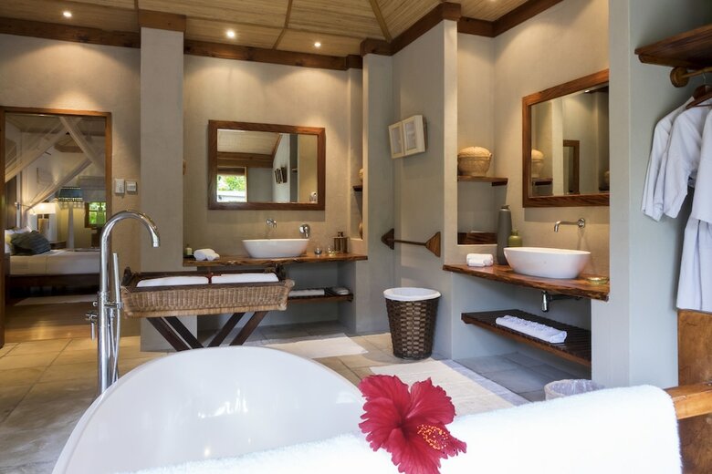 Hotel Denis Private Island
