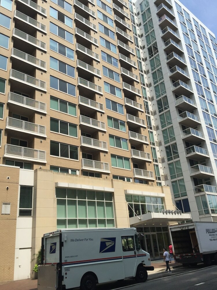 Aparthotel Concord By Executive Apartments