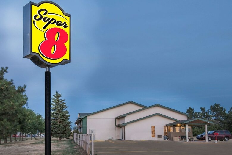 Hotel Super 8 By Wyndham Miller