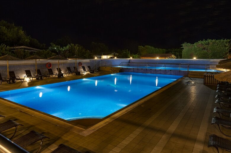 Dolphin Resort Hotel & Conference