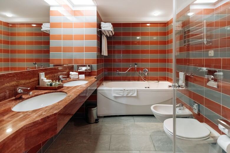 Hotel Vanagupe Spa And Conference Centre