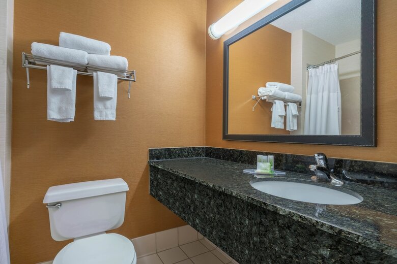 Hotel Americinn By Wyndham Duluth