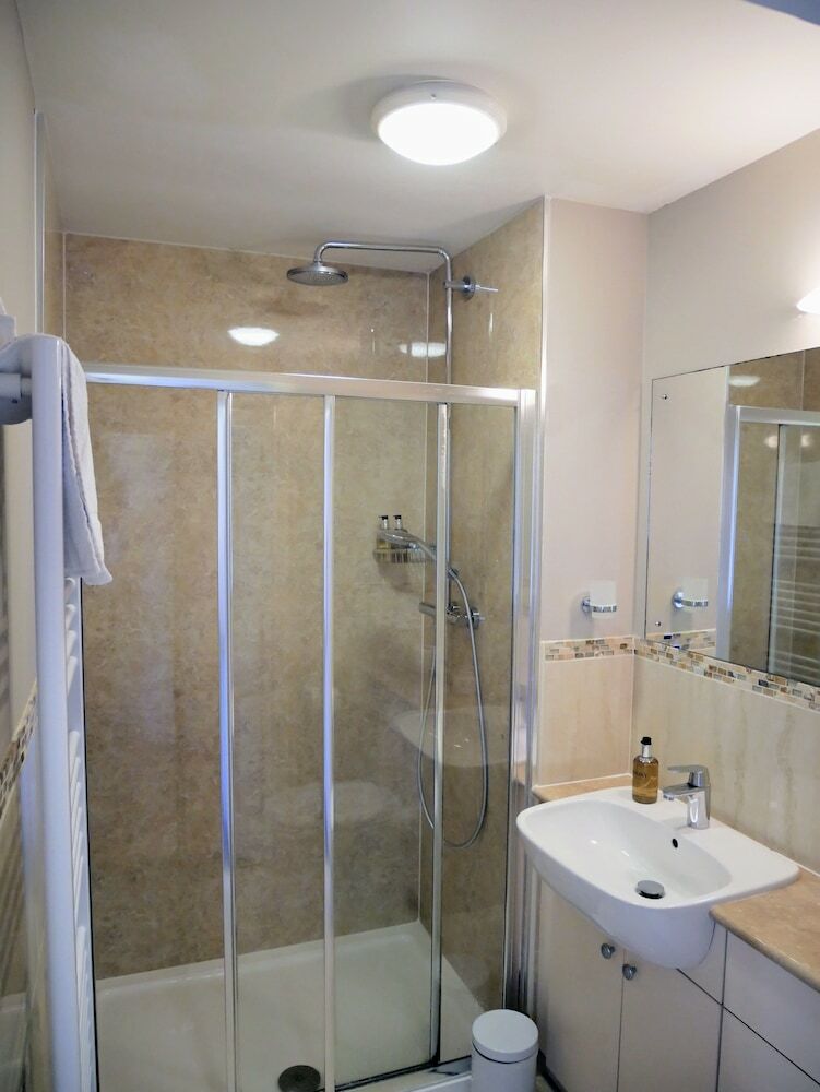 Peartree Serviced Apartments