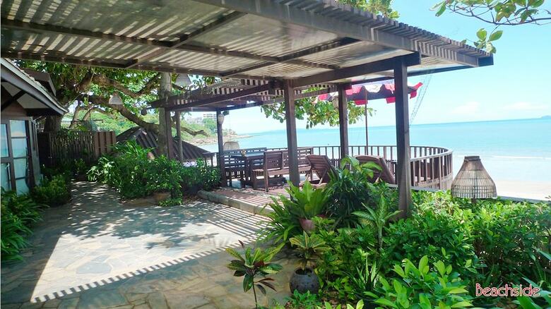 Hotel Birds And Bees Resort