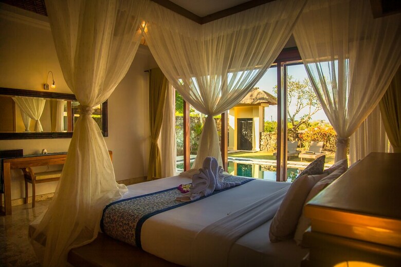 Hotel Royal Pool Villa Bali