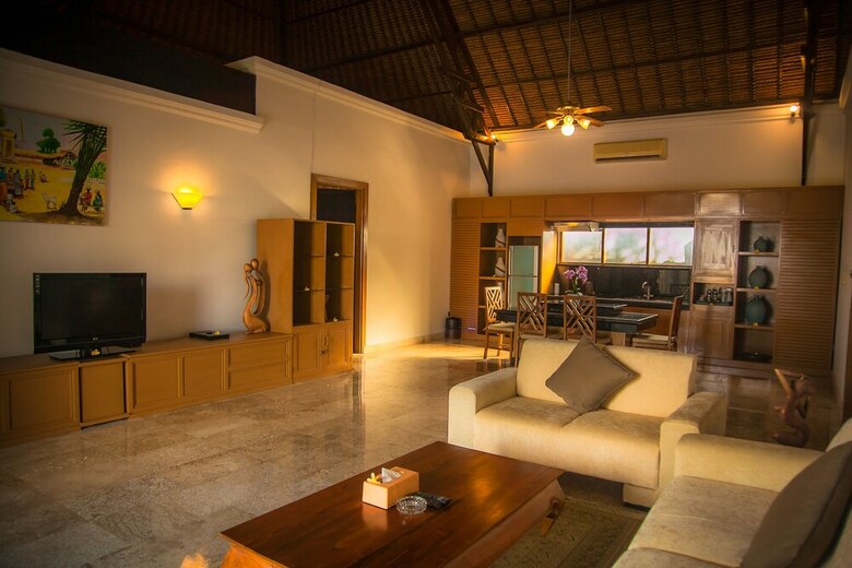 Hotel Royal Pool Villa Bali