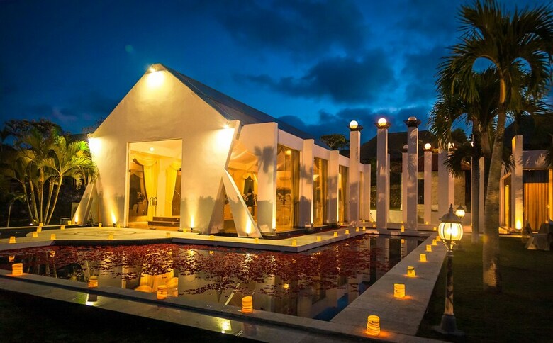 Hotel Royal Pool Villa Bali