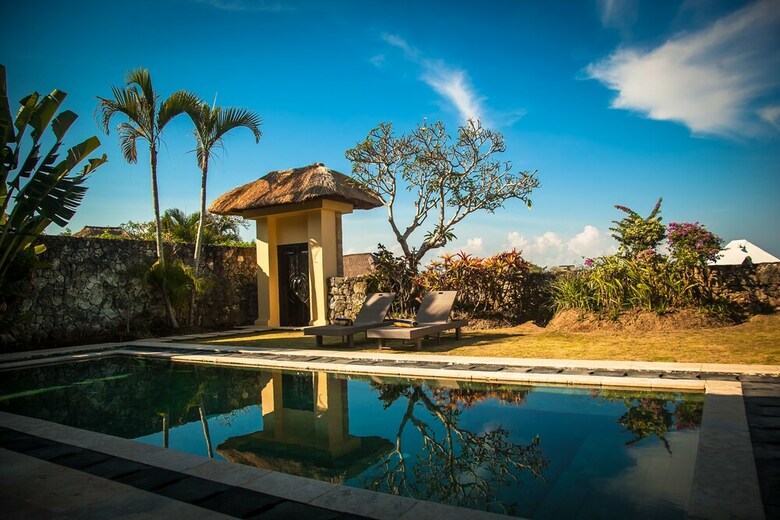 Hotel Royal Pool Villa Bali