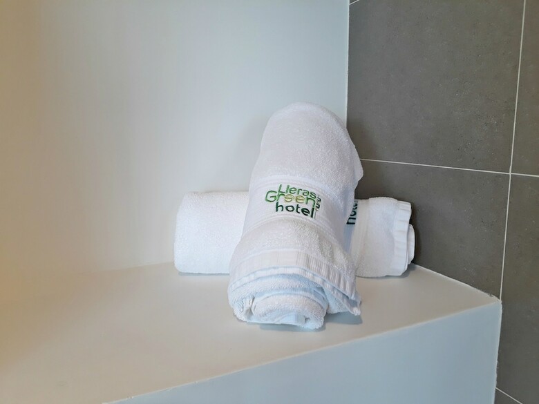 Lleras Green Hotel