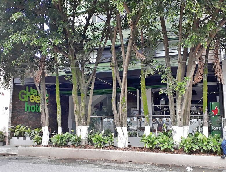 Lleras Green Hotel