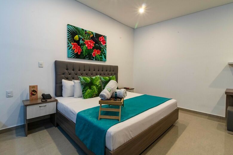 Lleras Green Hotel