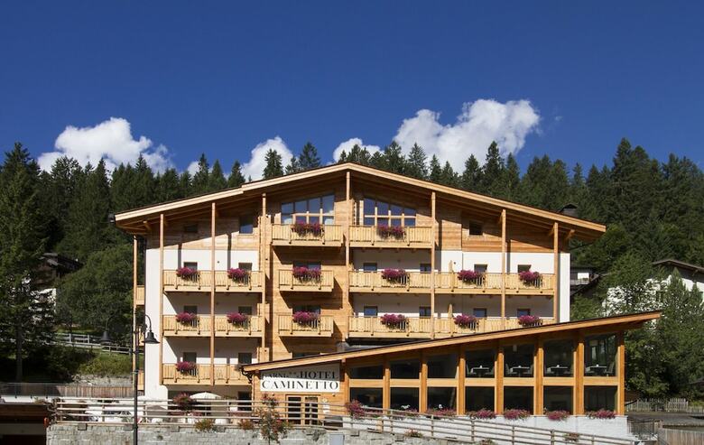 Hotel Garn� Caminetto