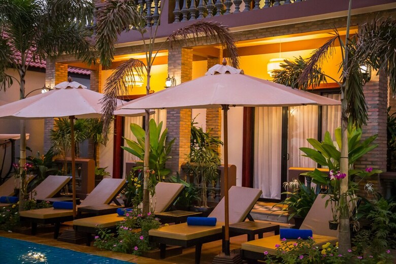 Hotel Kralanh Pool Villa