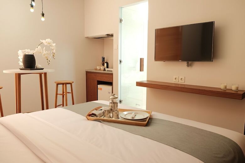 Hotel Flat06 Tendean