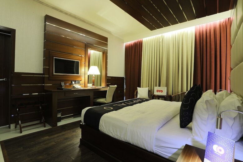 Capital O 325 Queen Palace Hotel