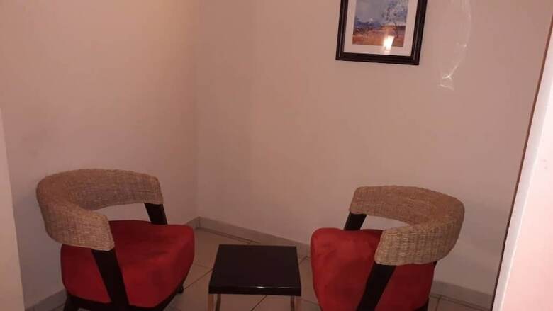 Hotel Swisscottage Suites