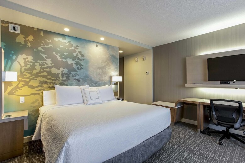 Hotel Courtyard By Marriott Montreal West Island/baie D'urfe