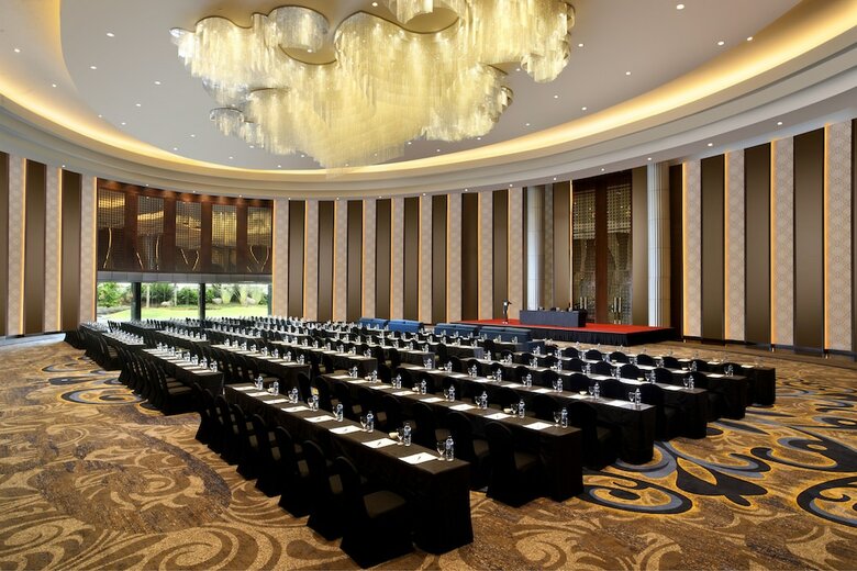 Resinda Hotel Karawang, Managed By Padma Hotels