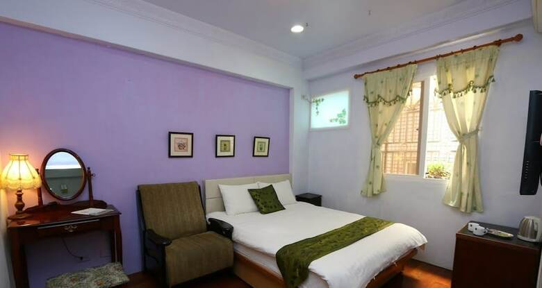 Dongshan River Left Bank B&B