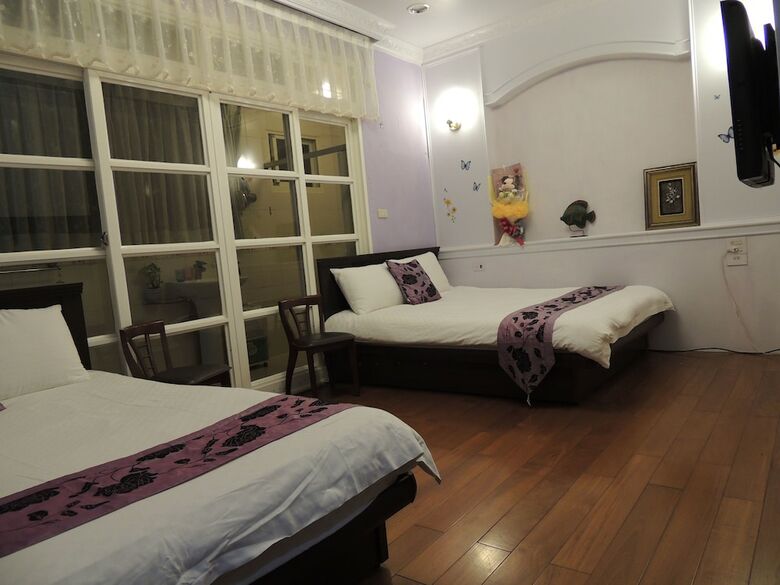 Dongshan River Left Bank B&B