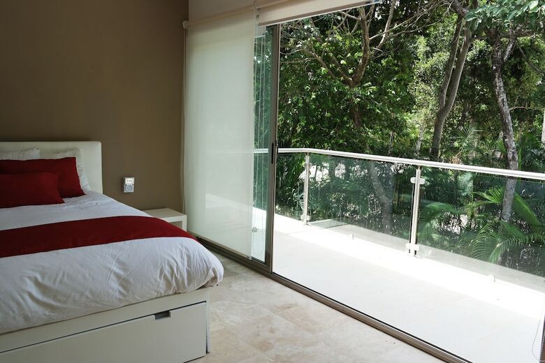 Bahia Principe Vacation Rentals - Three-bedroom House
