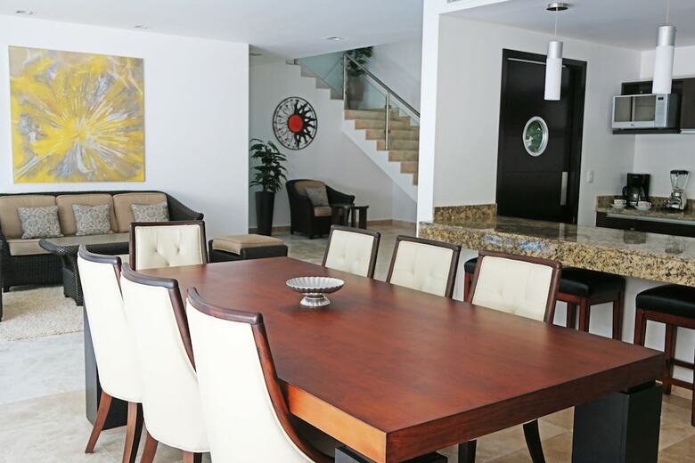 Bahia Principe Vacation Rentals - Three-bedroom House