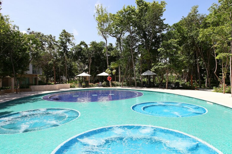 Bahia Principe Vacation Rentals - Three-bedroom House