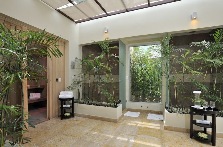 Bahia Principe Vacation Rentals - Three-bedroom House