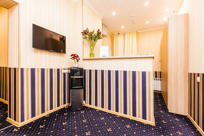 Mira Hotel