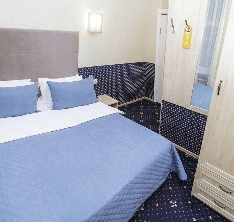 Mira Hotel