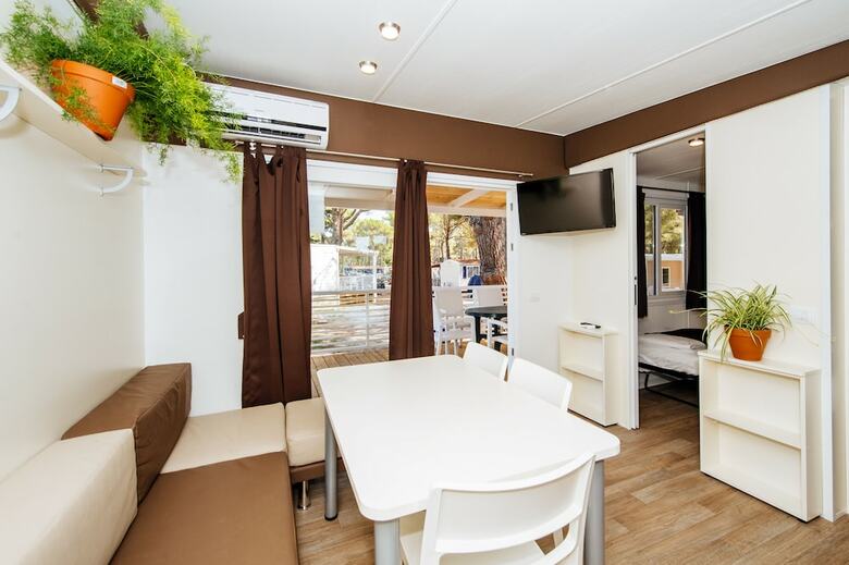 Zaton Holiday Resort Mobile Homes