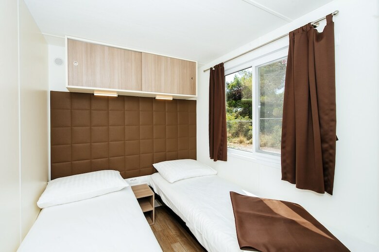 Zaton Holiday Resort Mobile Homes