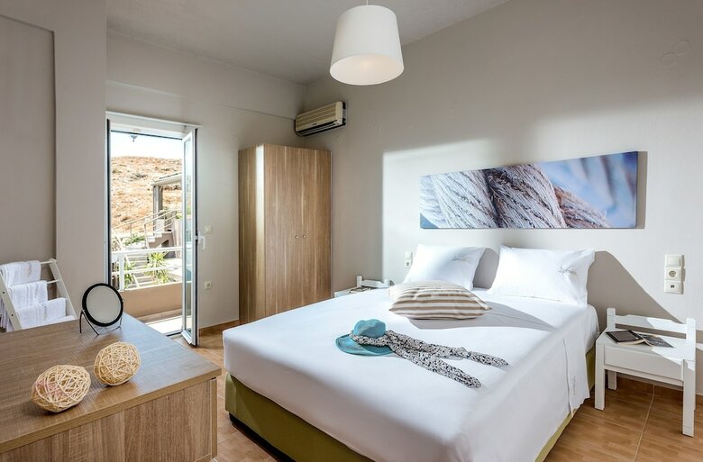 Aparthotel Anemos Suites
