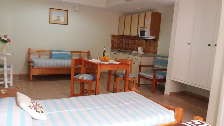 Aparthotel Semiramis Apartments