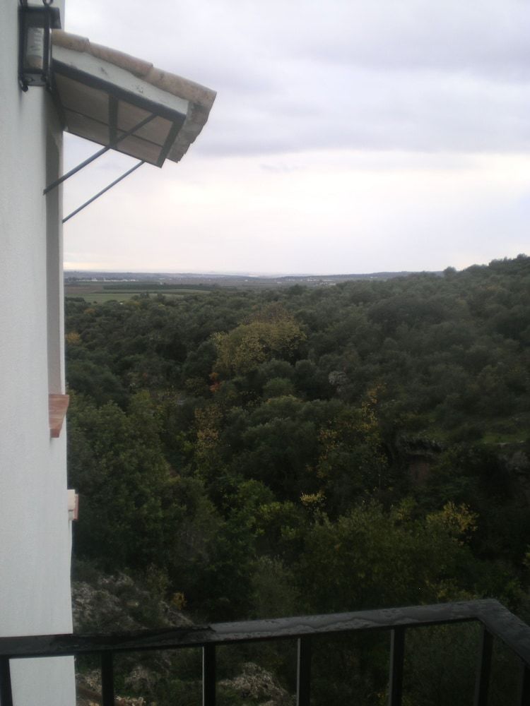 Hostal Centro de Naturaleza Ca�ada Verde