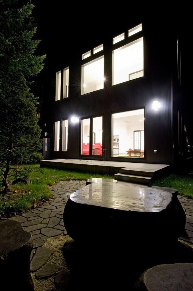Focus Furano Management Service