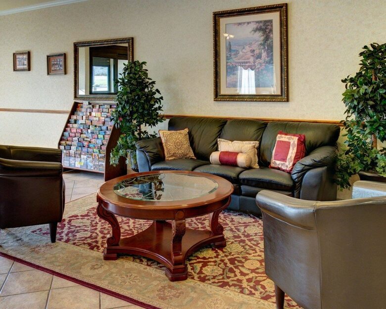 Hotel Quality Inn & Suites