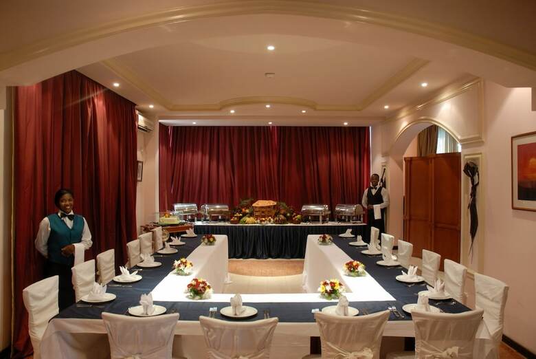 Elion House Hotel