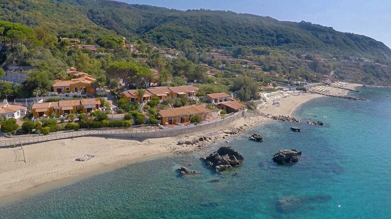 Hotel Baia Paraelios Resort