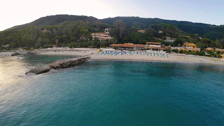 Hotel Baia Paraelios Resort