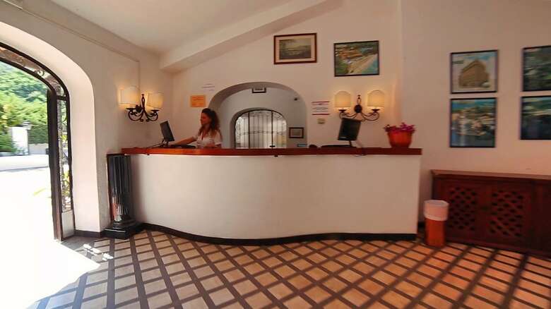 Hotel Baia Paraelios Resort