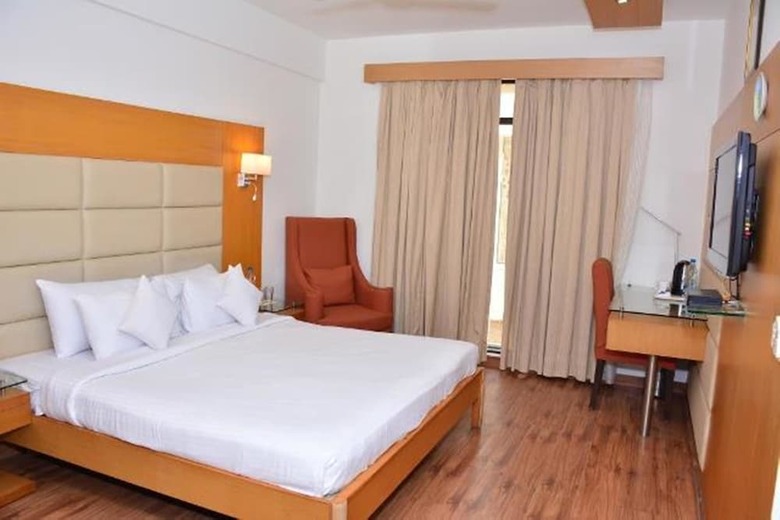 Hotel Regenta Resort Varca Beach
