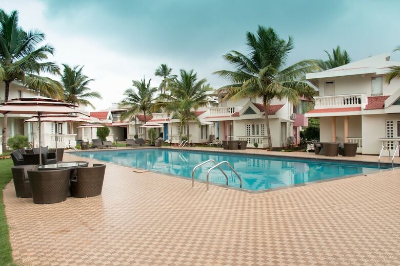 Hotel Regenta Resort Varca Beach