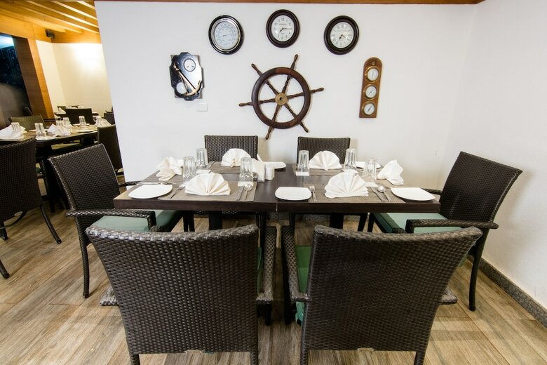 Hotel Regenta Resort Varca Beach
