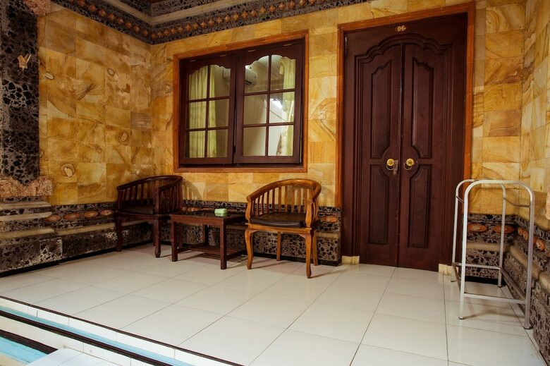 Hotel Segara Sadhu Inn