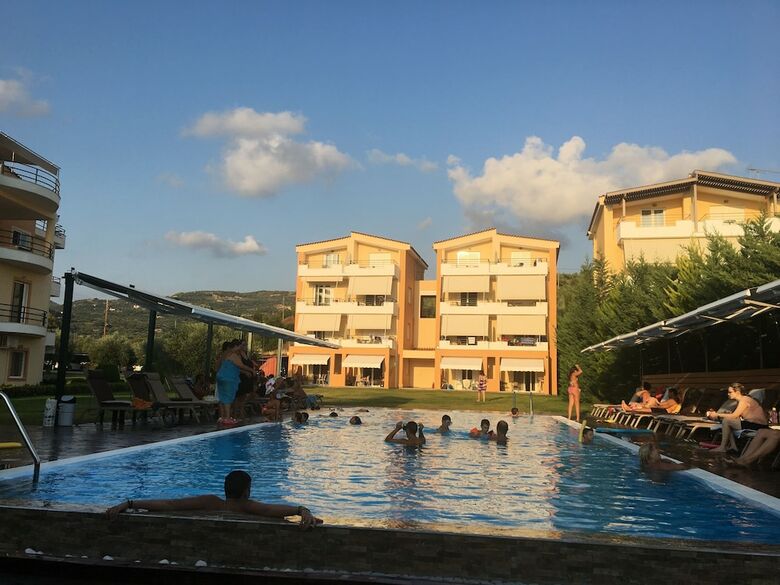 Apartamentos Anilio Plaza