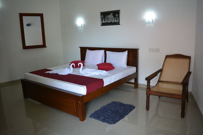 Hotel Lagoon Resort Goviyapana