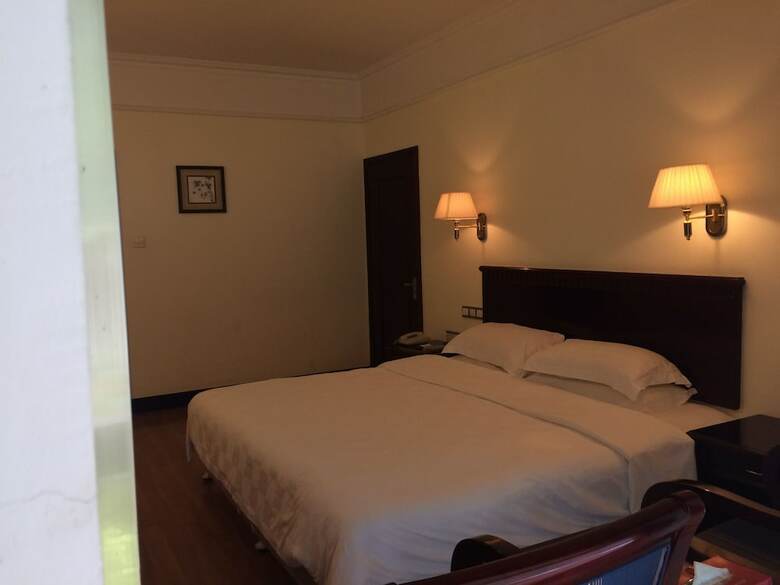 Pipaxi Hotel