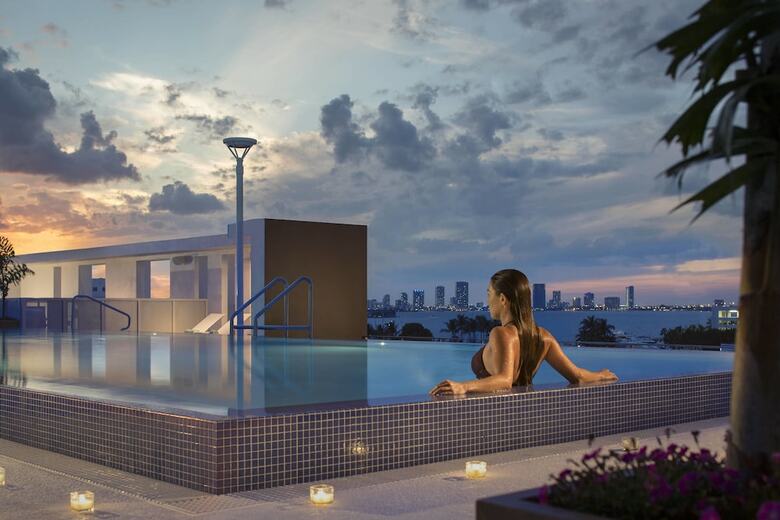 Hotel Residence Inn By Marriott Miami Beach South Beach
