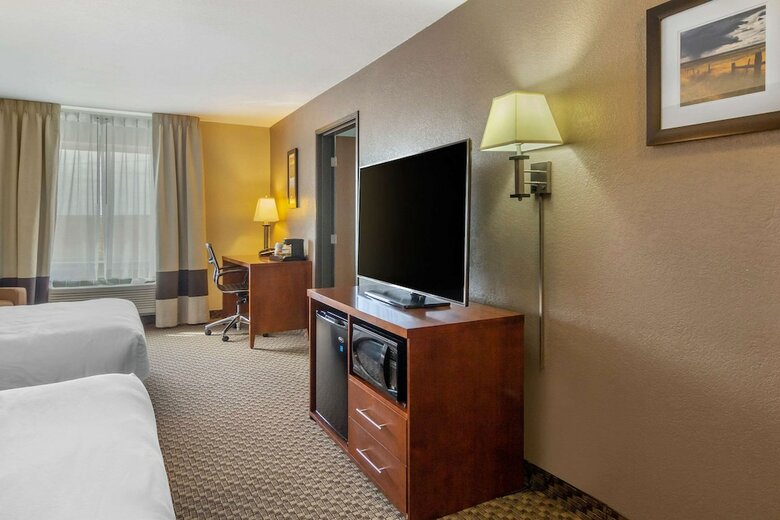 Hotel Comfort Inn
